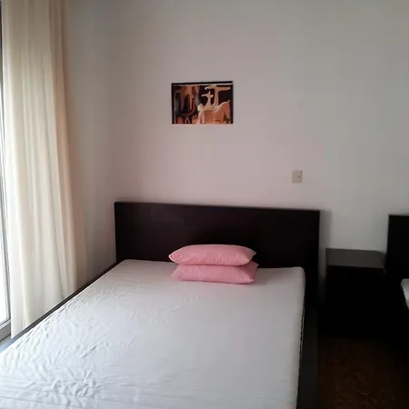 Philippos & Maria Apartments Apartment