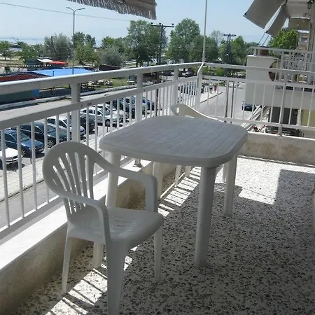 Philippos & Maria Apartments